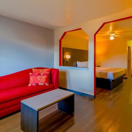 Oyo Hotel Yoakum West Extérieur photo