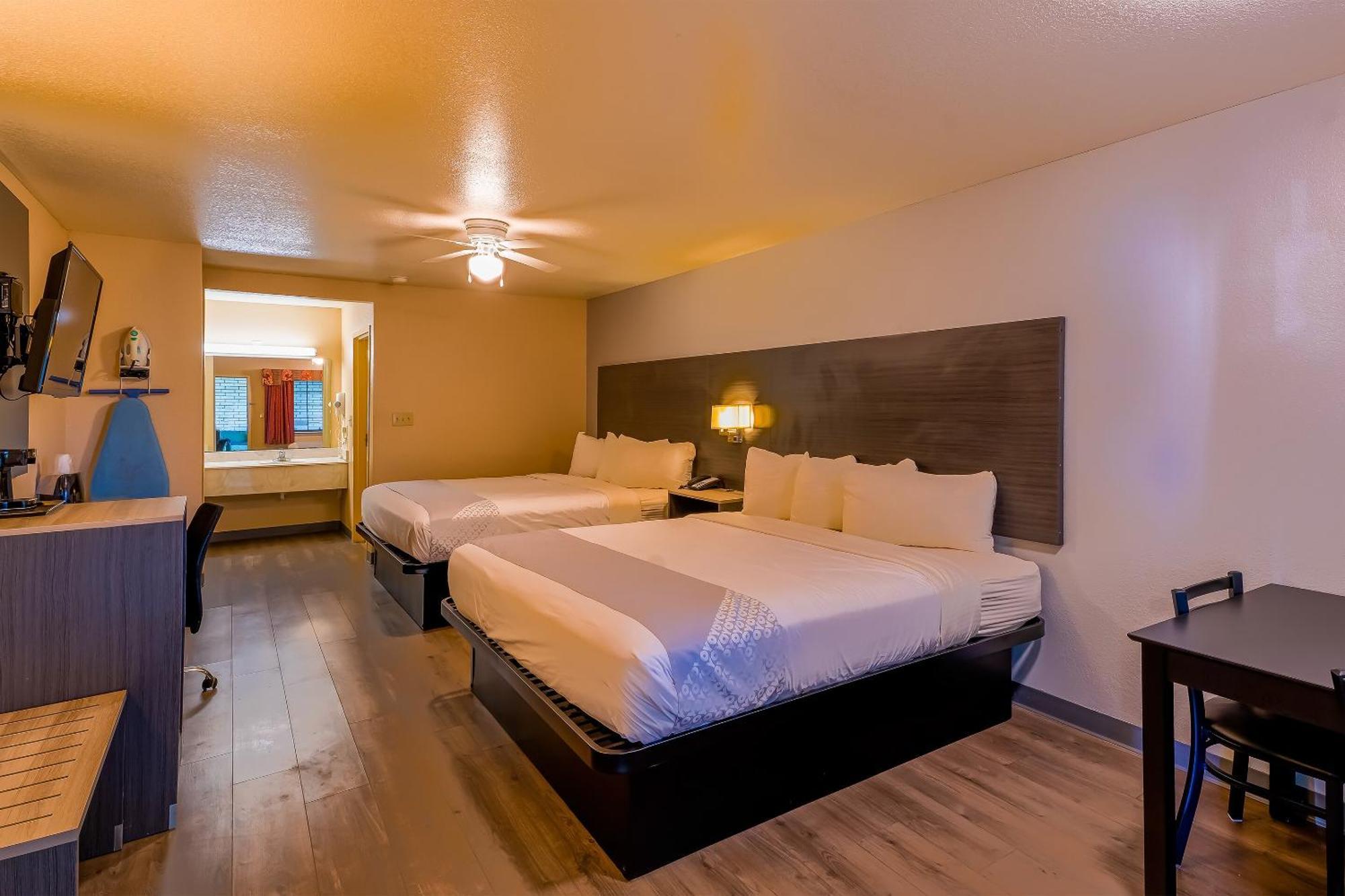 Oyo Hotel Yoakum West Extérieur photo
